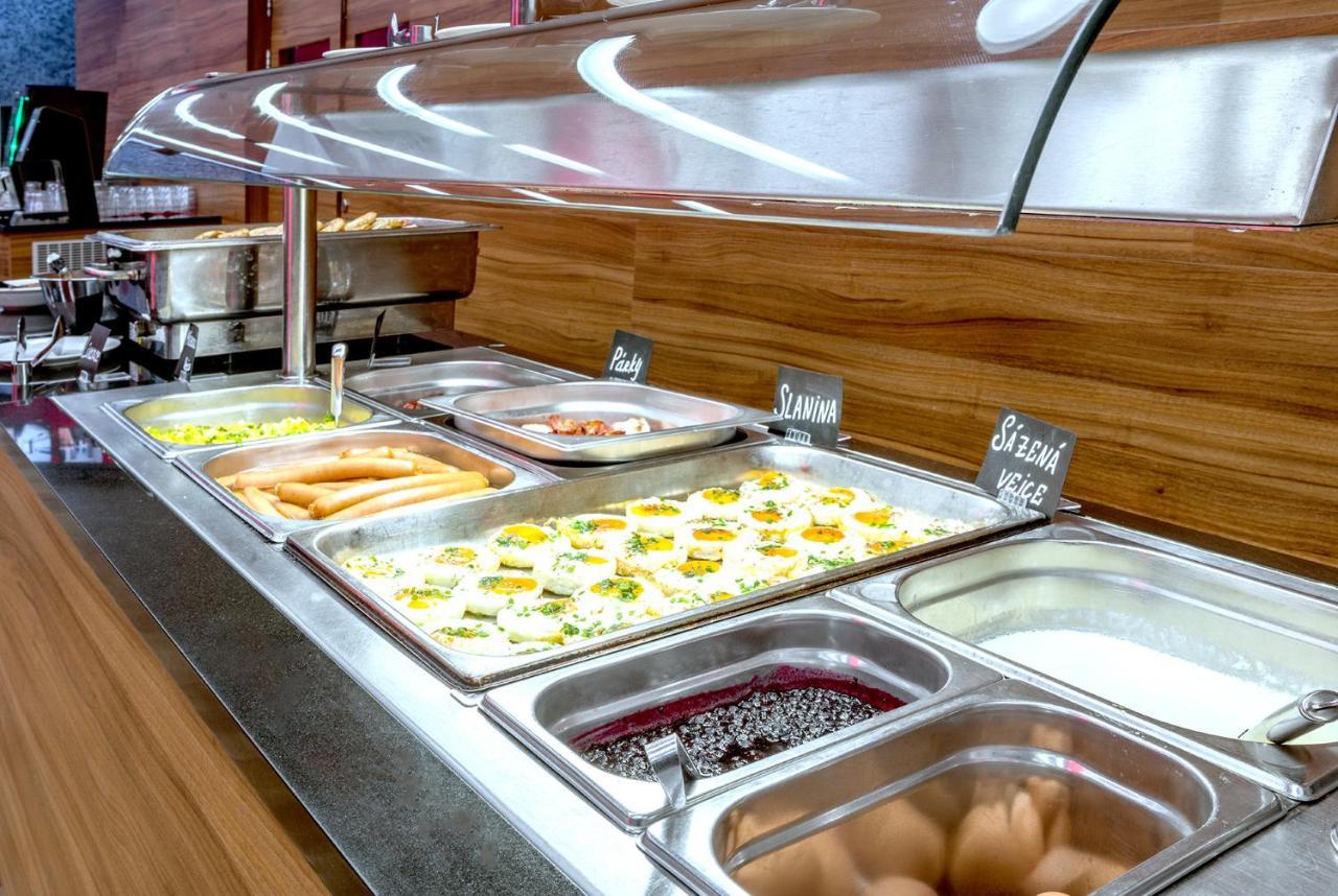 Hotel Jezerka Sec Ngoại thất bức ảnh