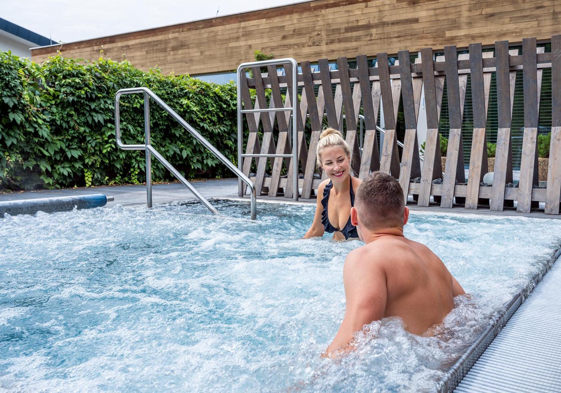 Hotel Jezerka Sec Ngoại thất bức ảnh